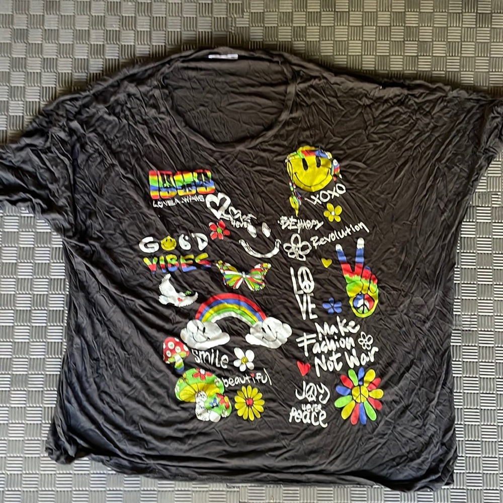 Lauren Moshi Tee Small Hole